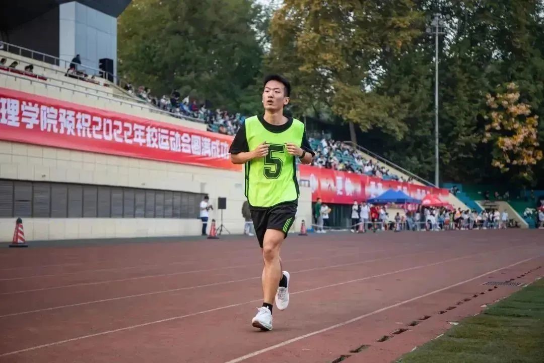 问鼎娱乐