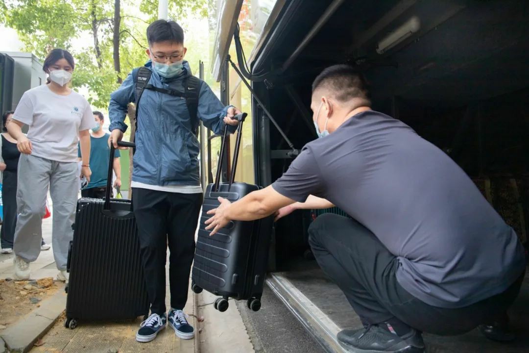 问鼎娱乐