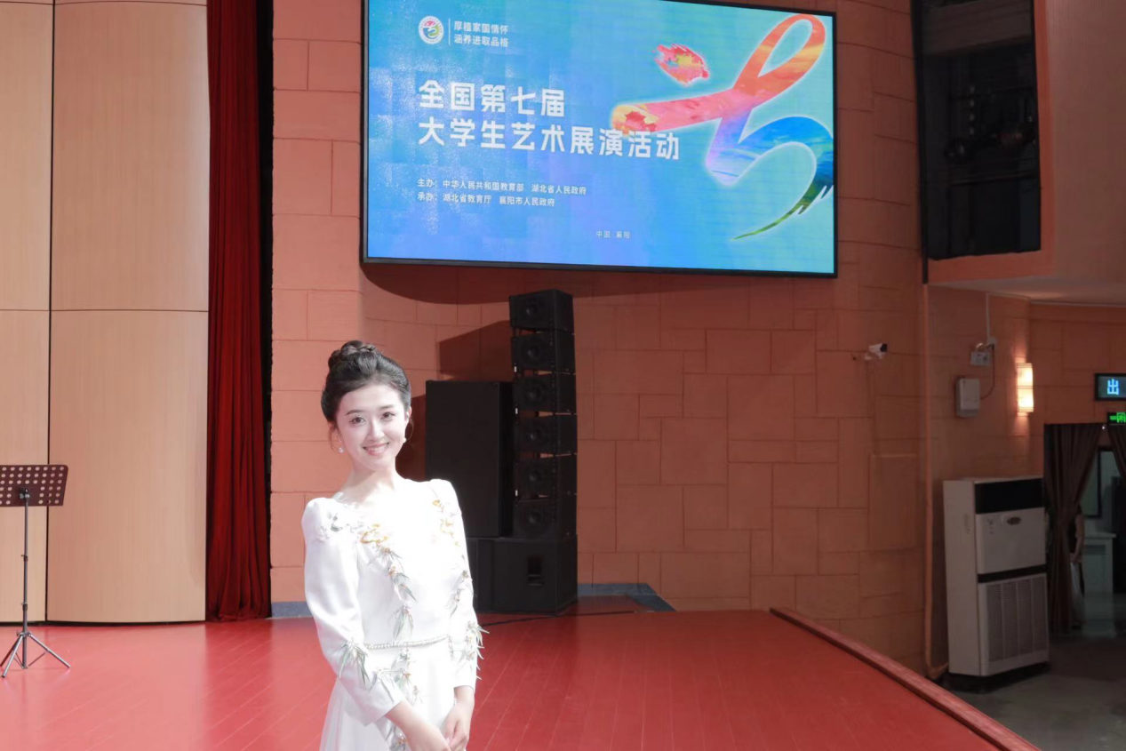 问鼎娱乐