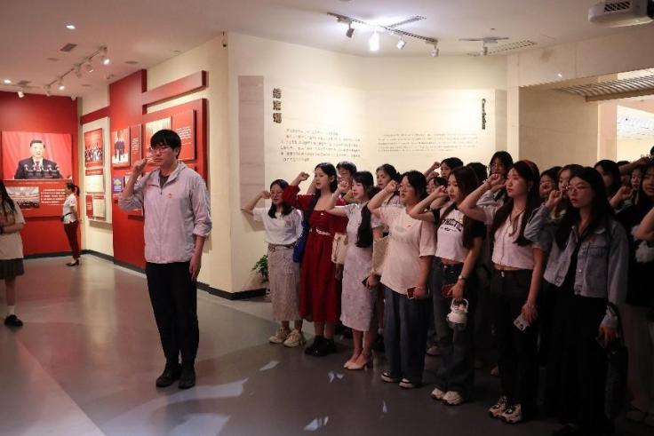 问鼎娱乐