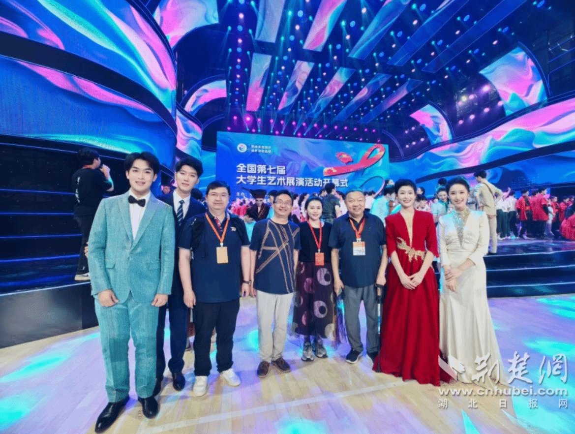 问鼎娱乐