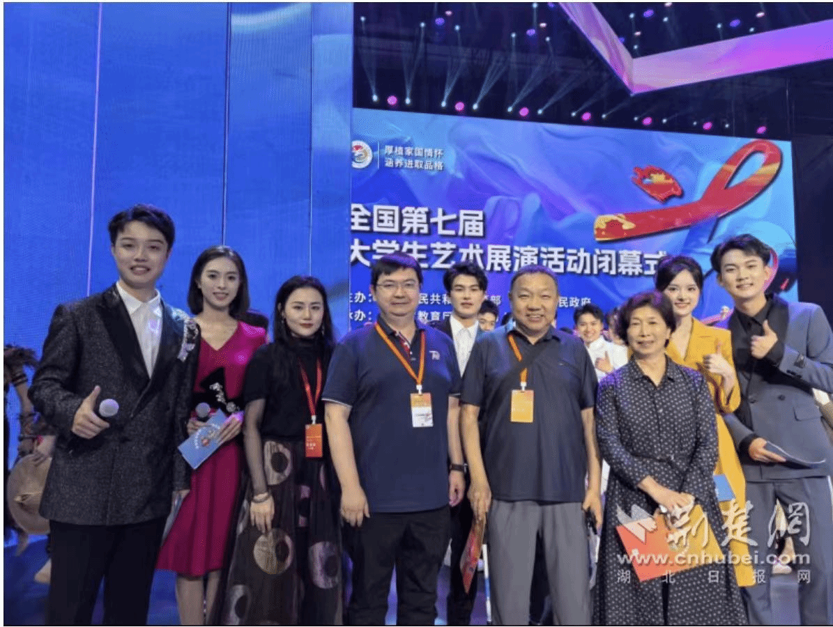 问鼎娱乐
