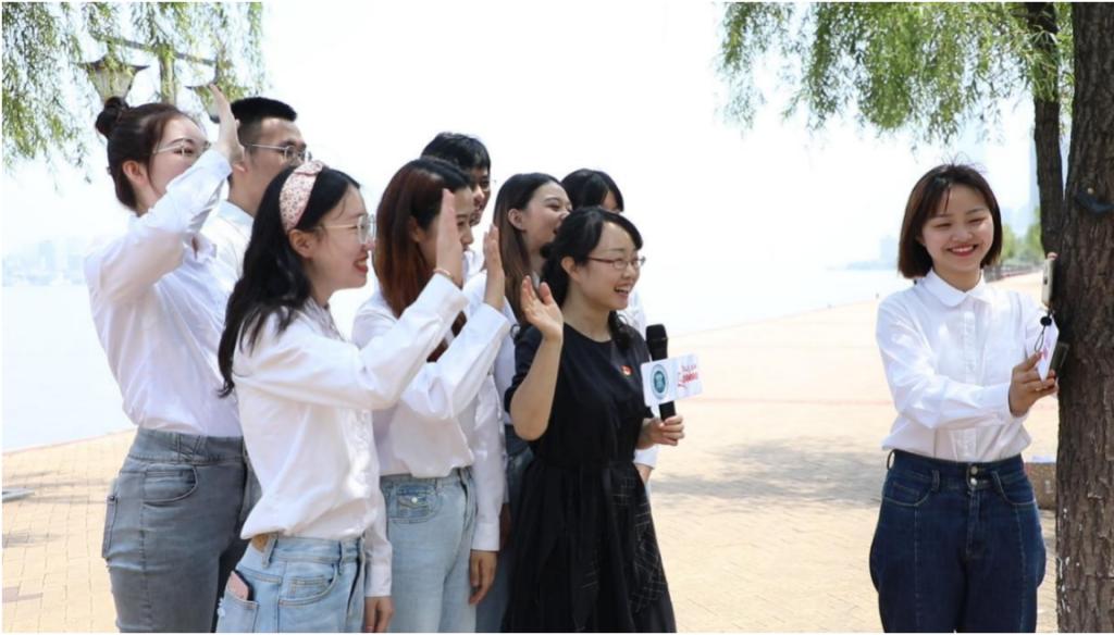 问鼎娱乐