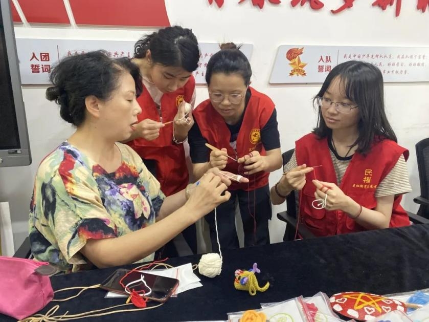 问鼎娱乐