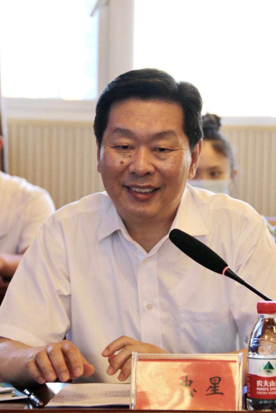 问鼎娱乐