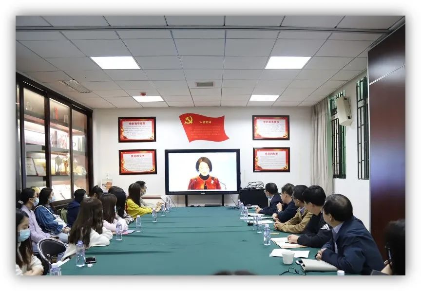 问鼎娱乐