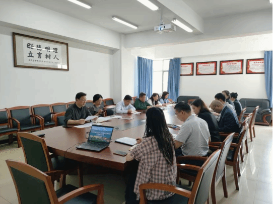 问鼎娱乐