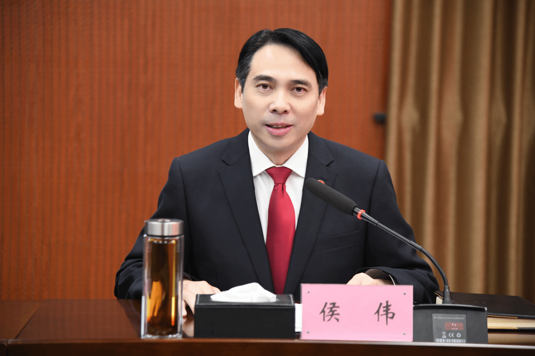 问鼎娱乐