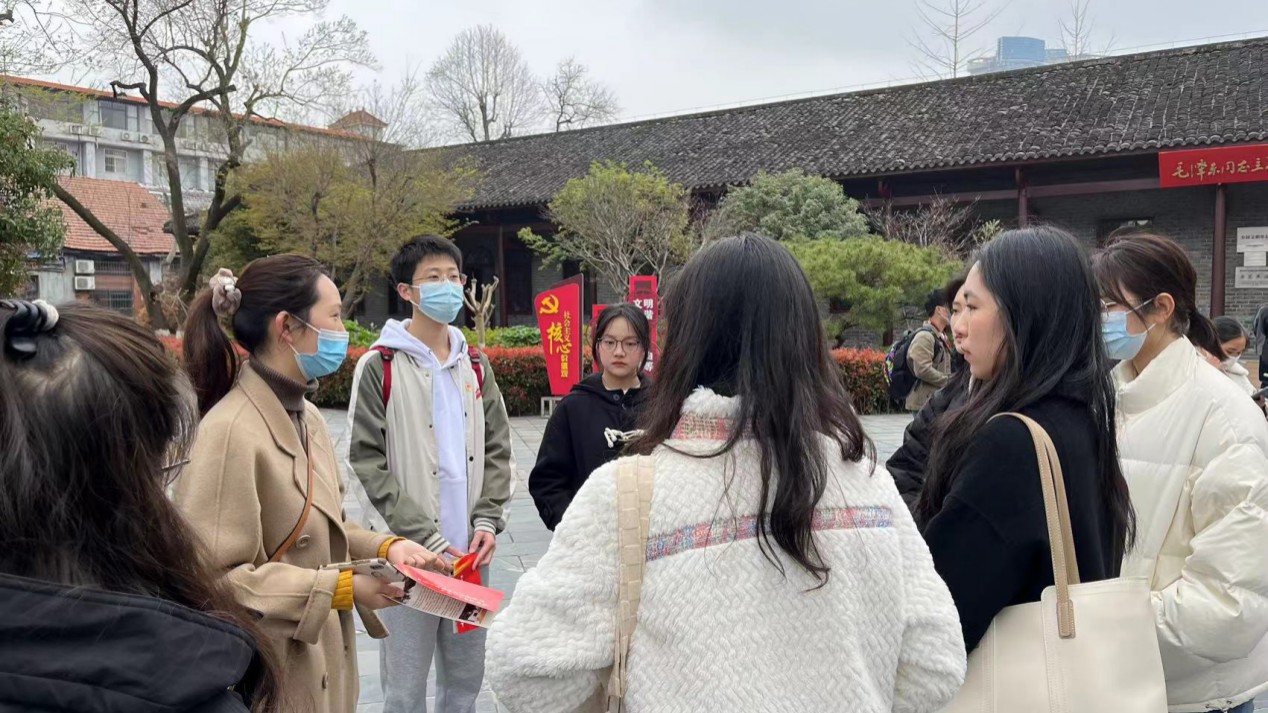 问鼎娱乐