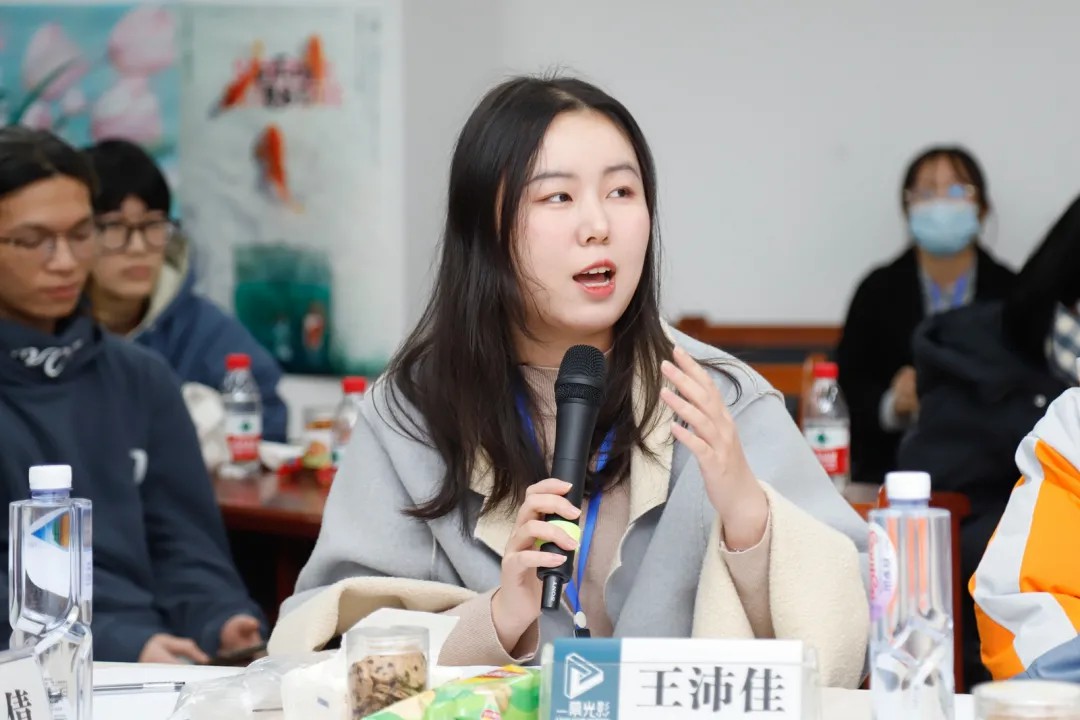 问鼎娱乐