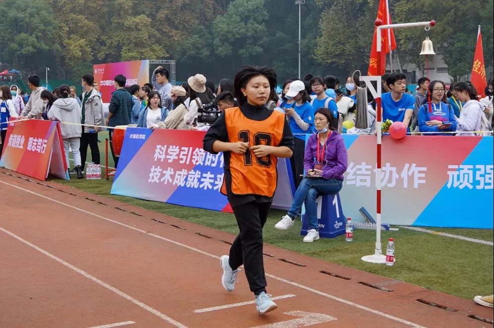 问鼎娱乐