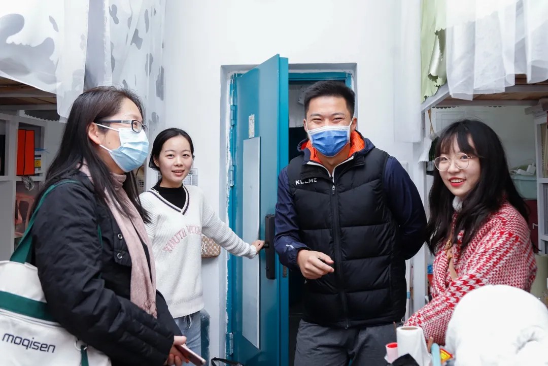 问鼎娱乐