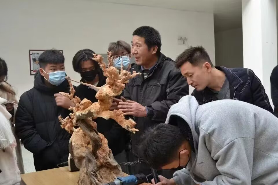 问鼎娱乐