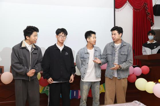 问鼎娱乐
