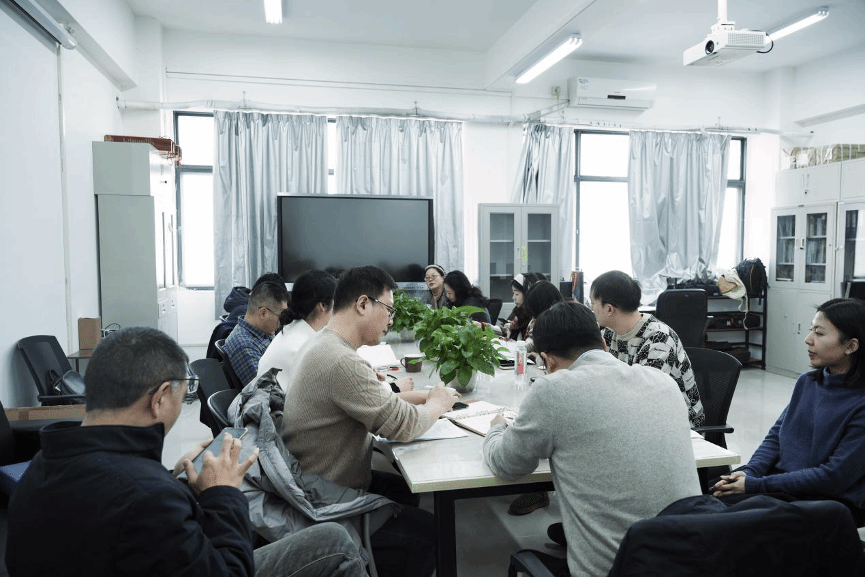 问鼎娱乐