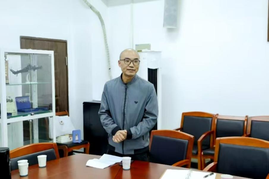 问鼎娱乐