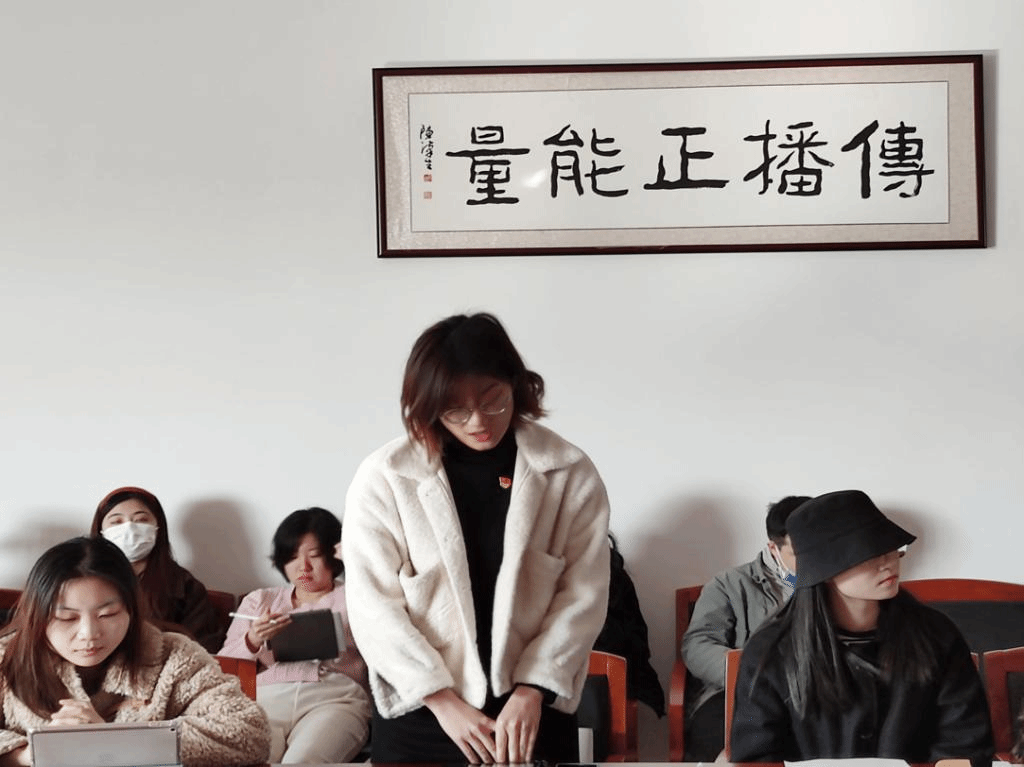 问鼎娱乐