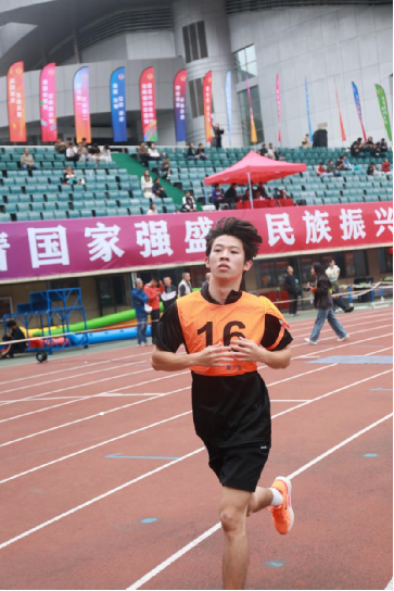 问鼎娱乐