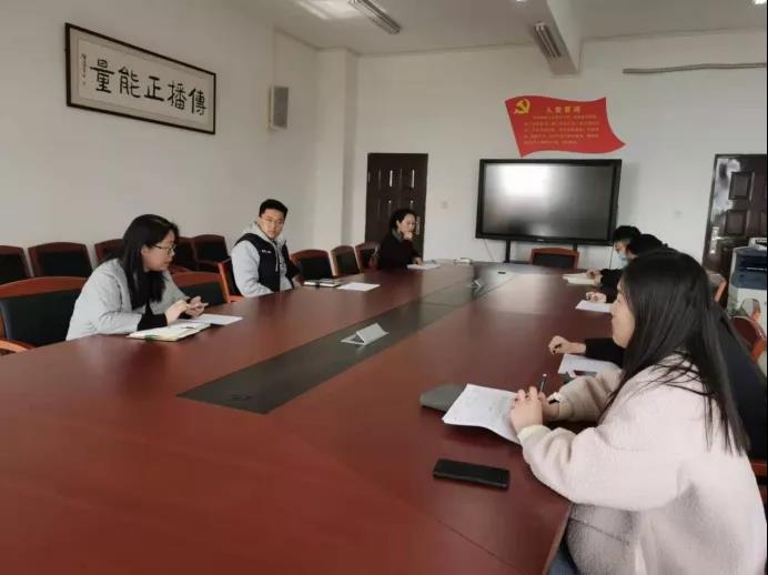 问鼎娱乐