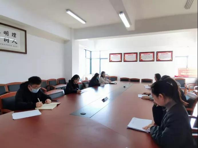 问鼎娱乐