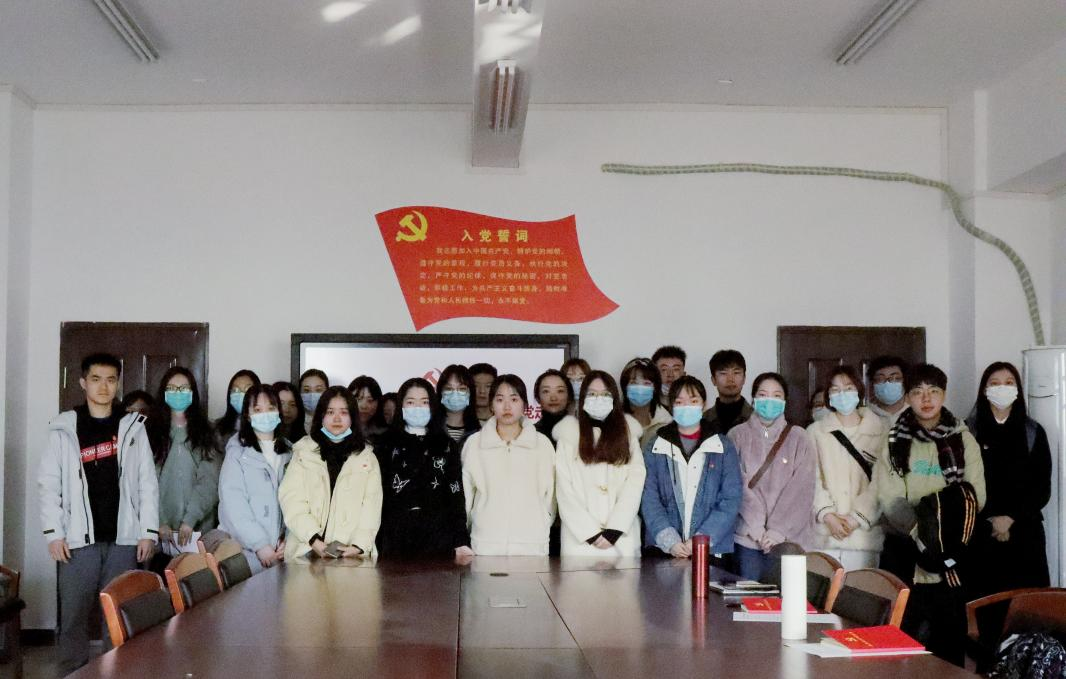 问鼎娱乐