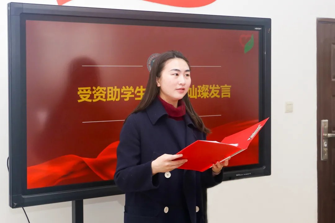 问鼎娱乐