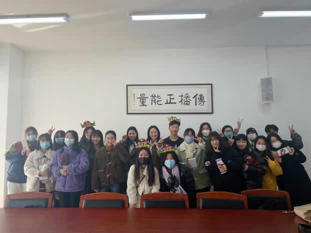 问鼎娱乐