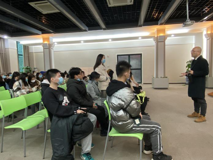 问鼎娱乐