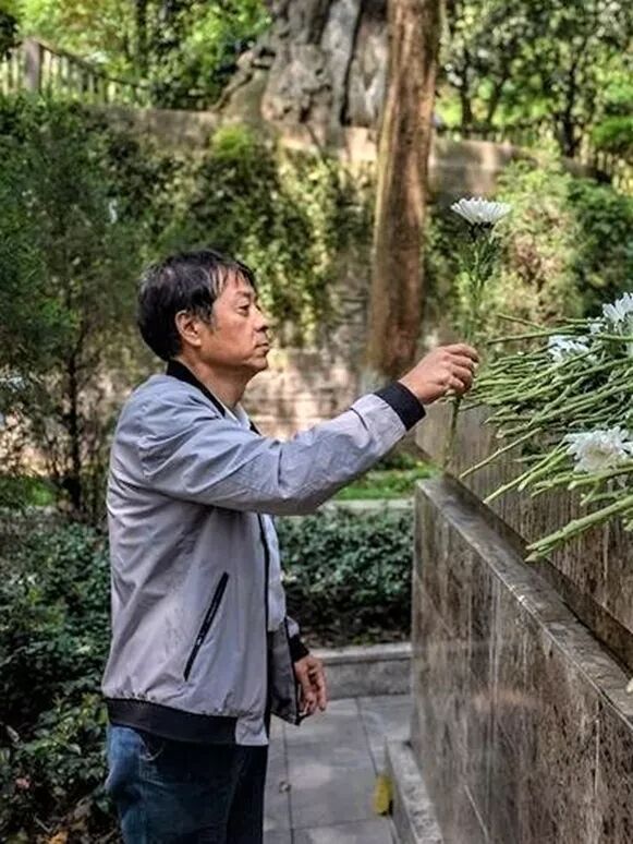 问鼎娱乐