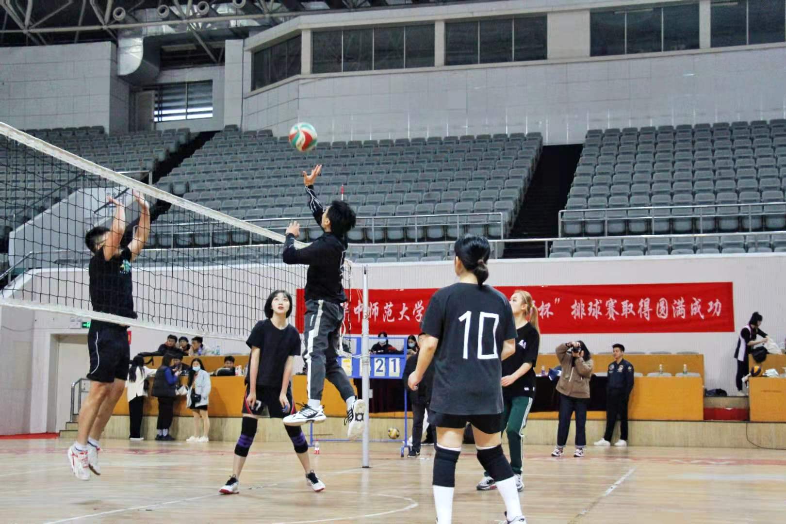 问鼎娱乐