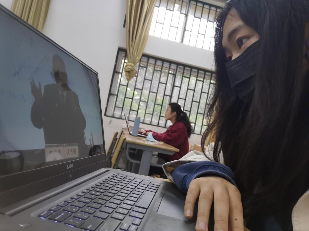 问鼎娱乐