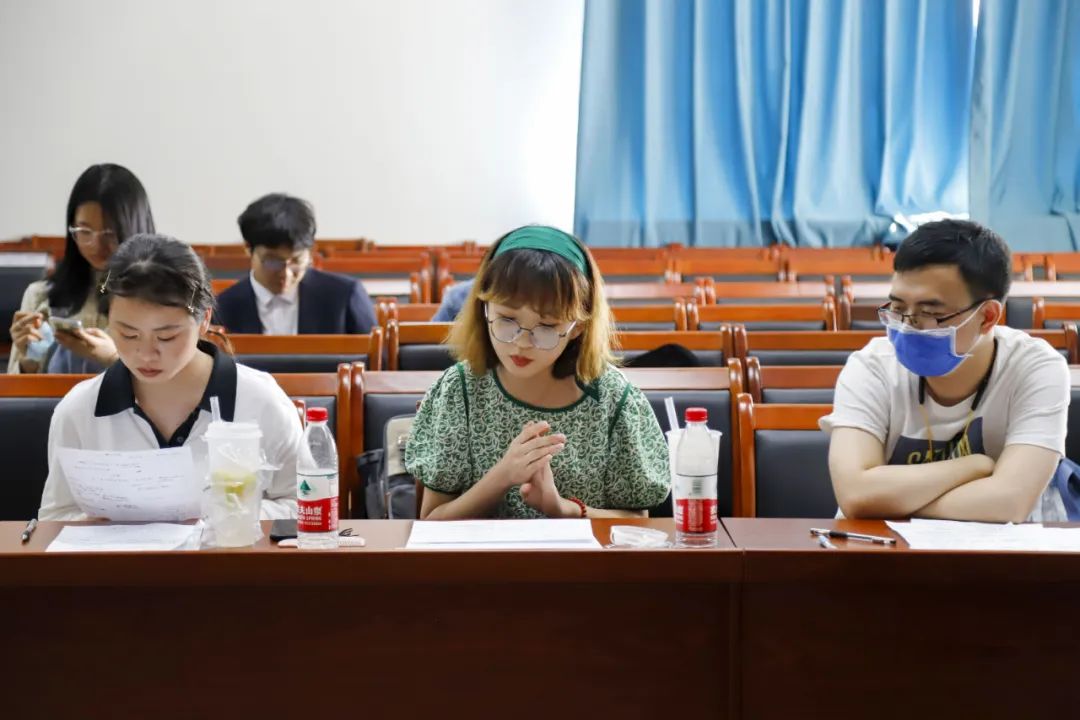 问鼎娱乐