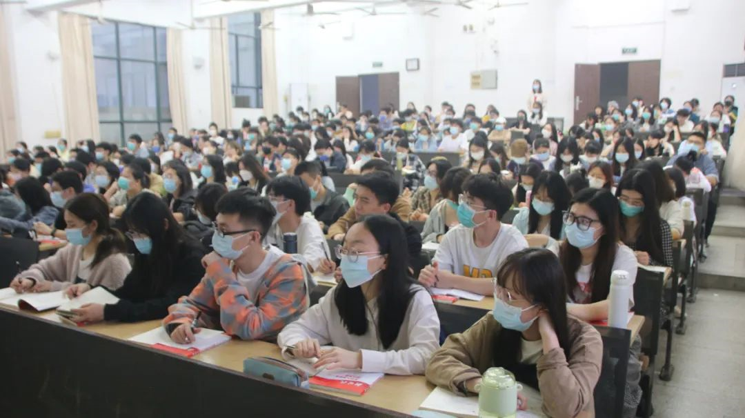 问鼎娱乐