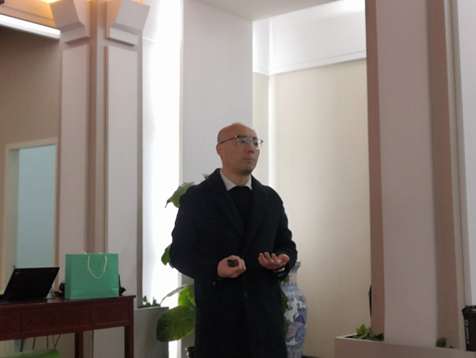 问鼎娱乐