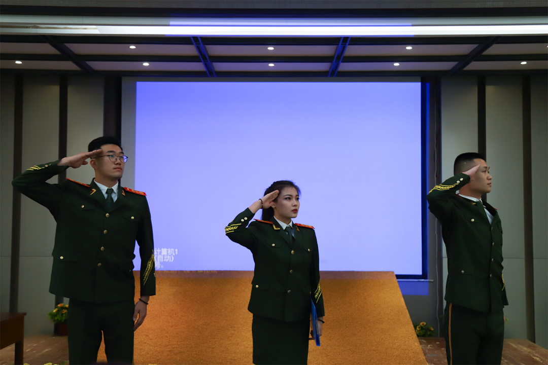 问鼎娱乐