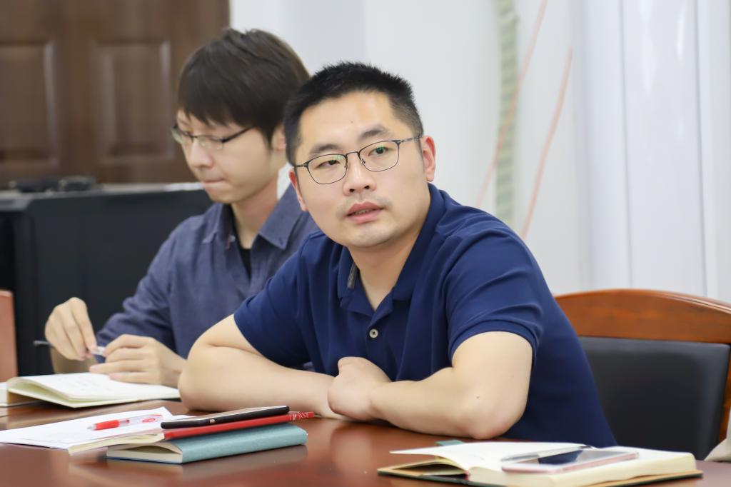 问鼎娱乐