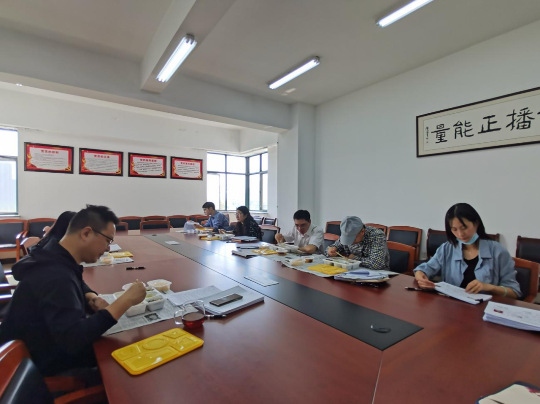 问鼎娱乐