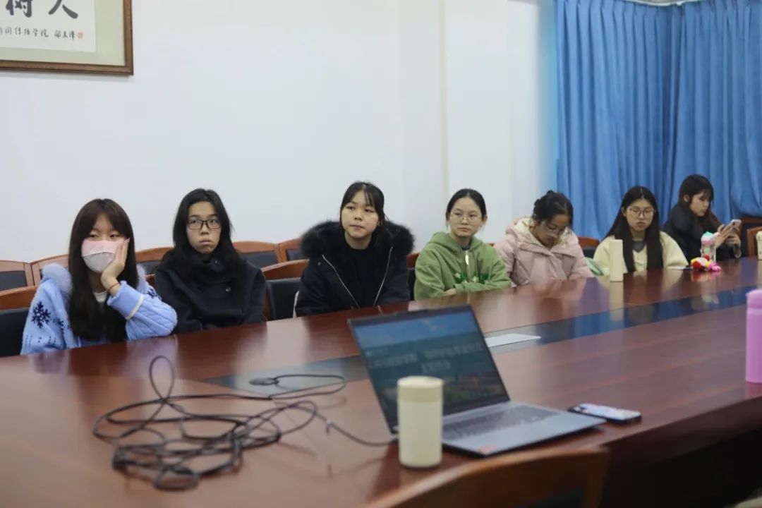 问鼎娱乐